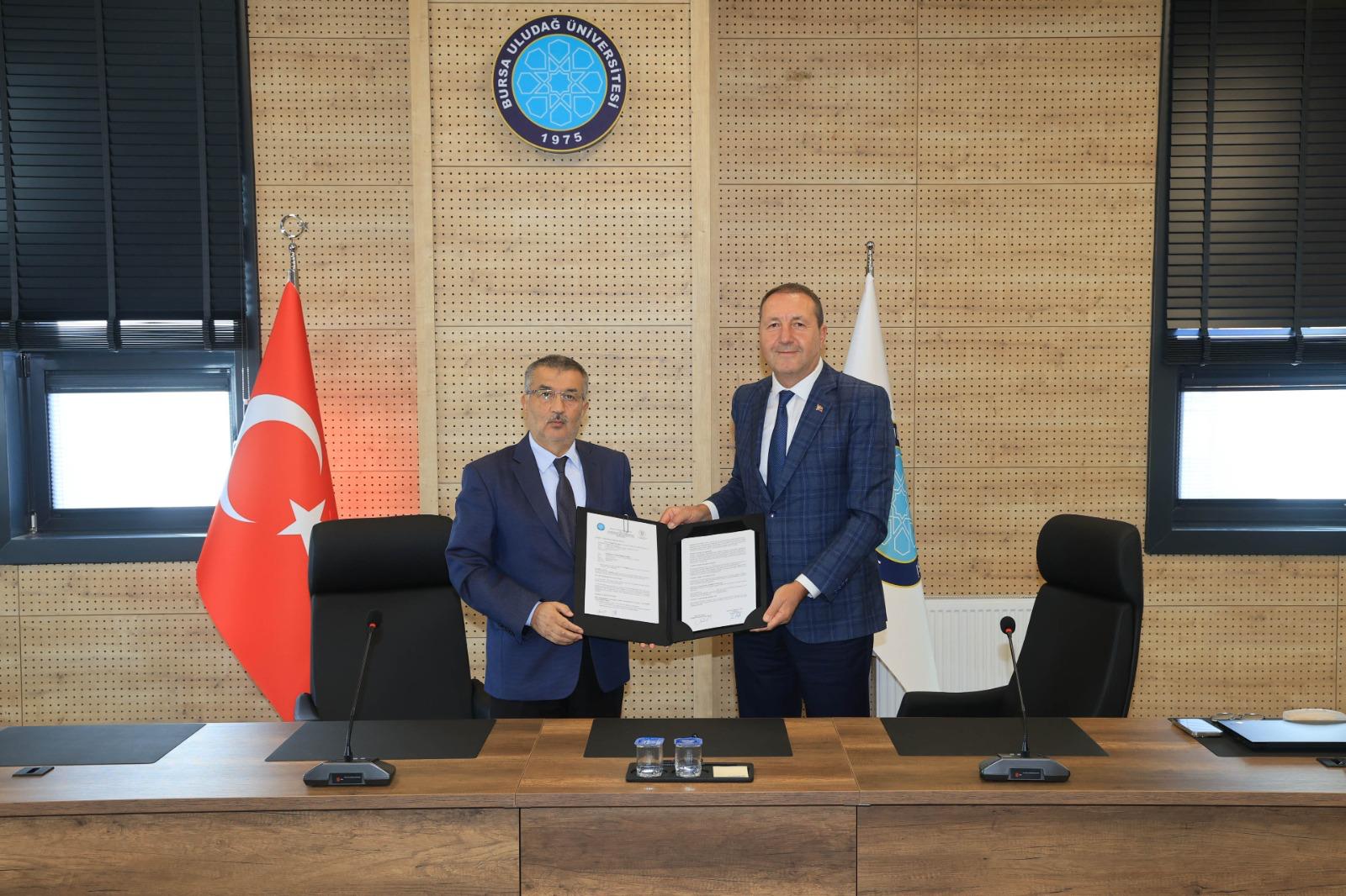OYAÇ MYO ve SÜSBİR Arasında Güçlü İş Birliği: İşletmede Mesleki Eğitim (İME) Protokolü İmzalandı